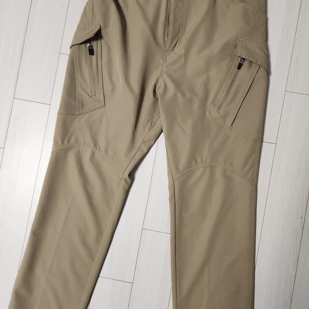 새상품급)코몽트 남성 빅포켓 아이스 허리밴딩 카고팬츠 사이즈34

여러 