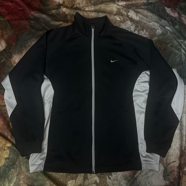 나이키 올드스쿨 그레이 사이드라인 블랙트랙탑져지 100