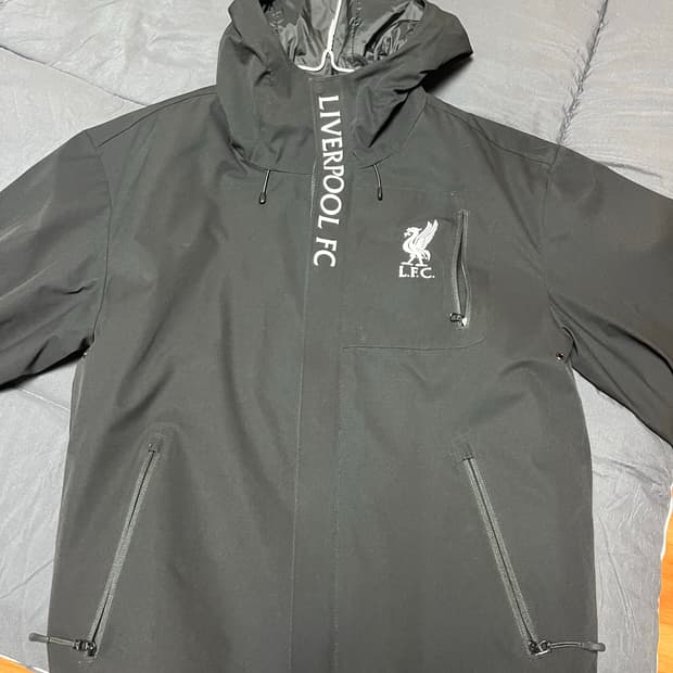 리버풀 바람막이 L
