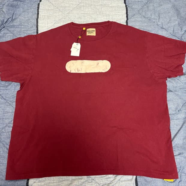 갤러리 디파트먼트 짐로고 반팔 마룬 2XL