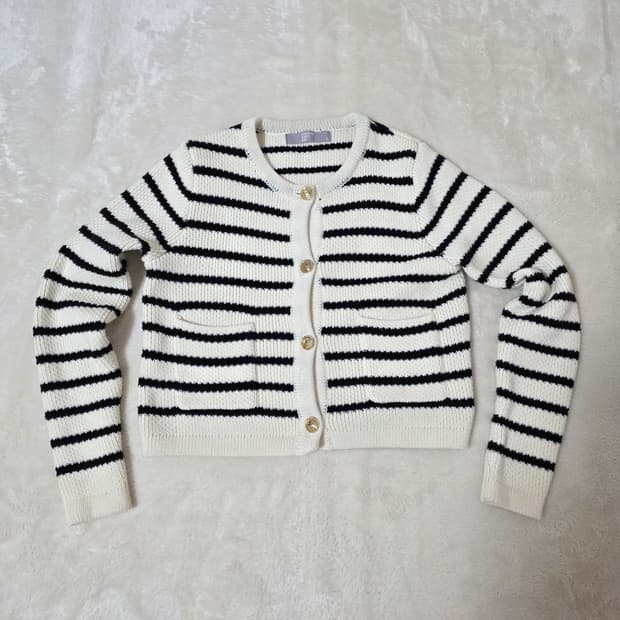 (S)여성 에잇세컨즈 금장단추 가디건