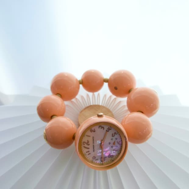 츠모리치사토 해피볼 손목시계