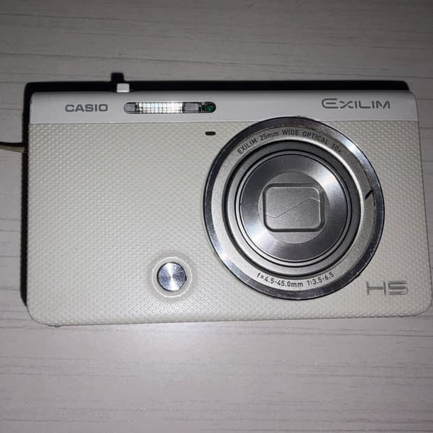 카시오 zr 50
