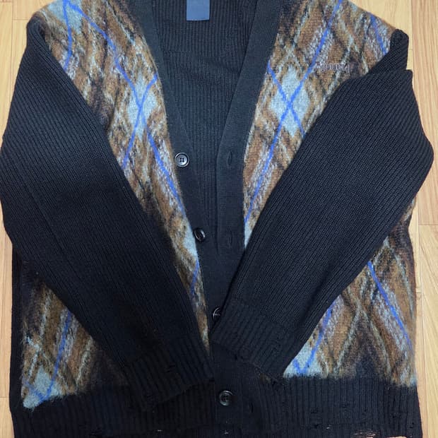 준지 25fw 셰틀랜드 가디건