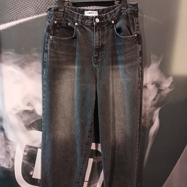 TRIPLE J 데님 팬츠 블랙