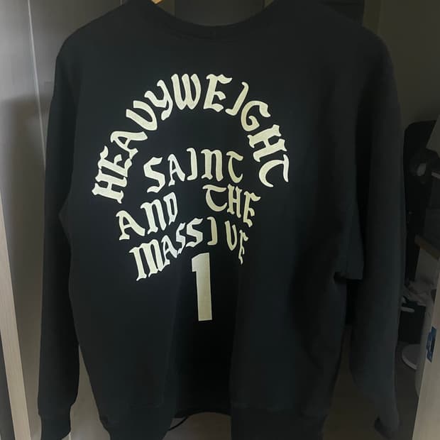 세인트미카엘 스웻셔츠 맨투맨 its saint