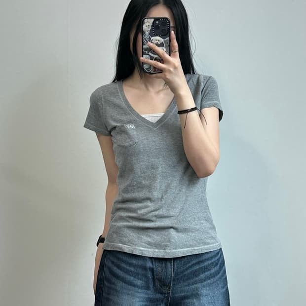 아베크롬비 y2k 와투케 포켓 그레이 반팔 티셔츠