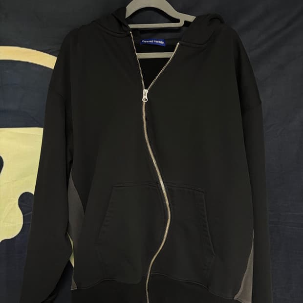 큐레이드퍼레이드 웨이브 집업 후드 48