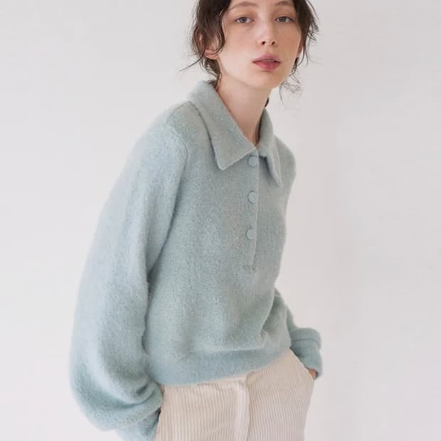 [라티젠] 민트색 뽀글이 카라 니트 판매합니다