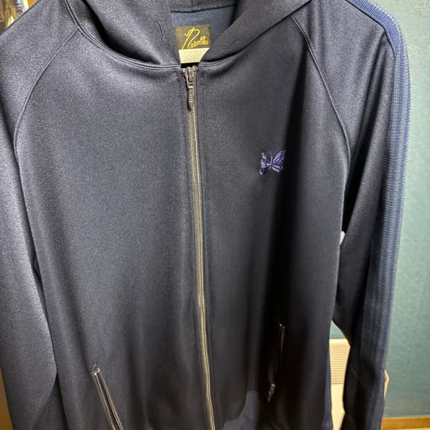 니들스x스튜디오스 트랙 져지 후드집업 24ss