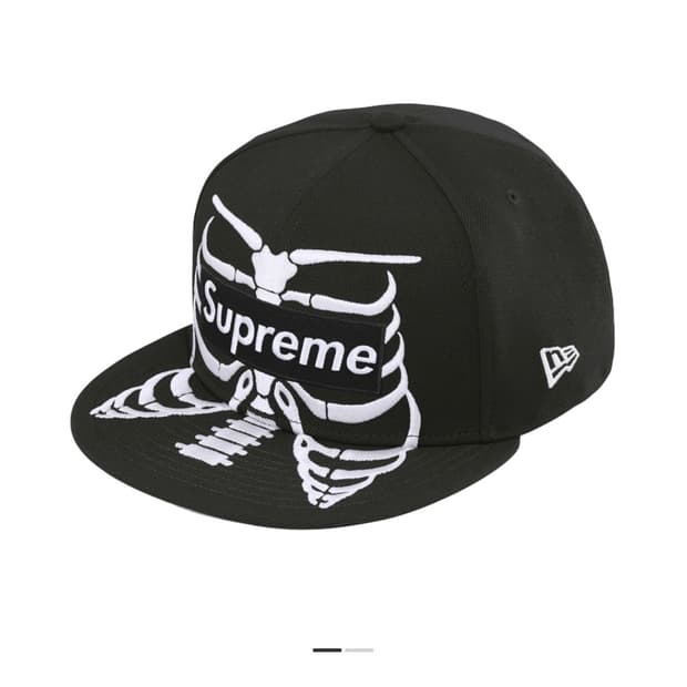 슈프림 본즈 박스 로고 뉴에라 블랙 캡