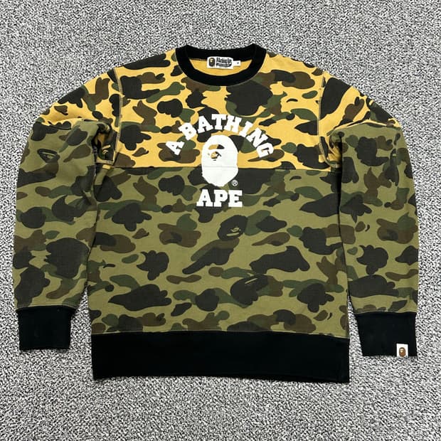 베이프 카모 맨투맨