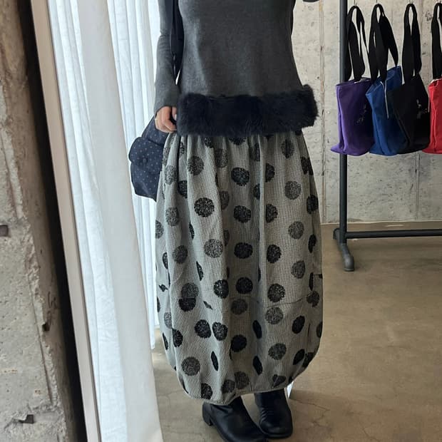 BANDOOR 벨벳 도트 벌룬 스커트