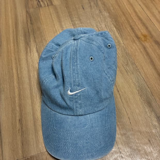 [새상품] 나이키 하늘색 모자 (L/XL)