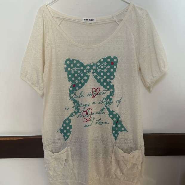 리본 레이스 티셔츠 