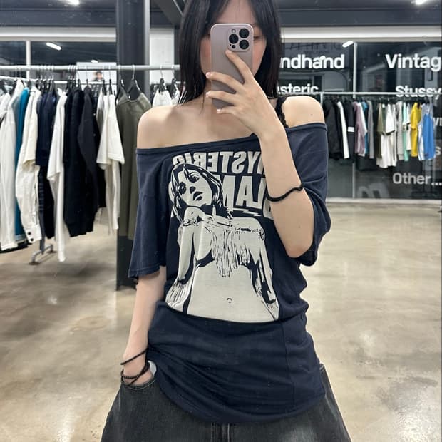 Hysteric Glamour 그래픽 네이비 반팔 티셔츠