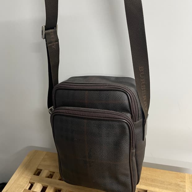 버버리 크로스백