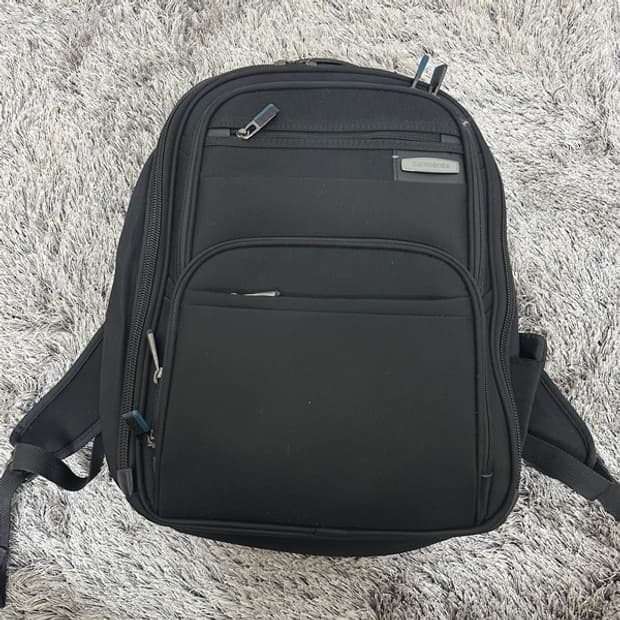 샘소나이트 공용 백팩가방 검정 