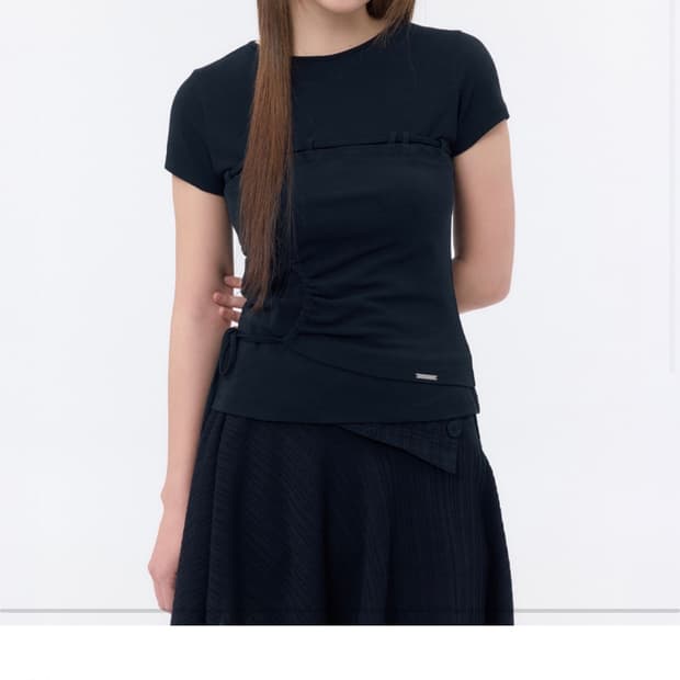 미세키서울 string shirring short sleeve black