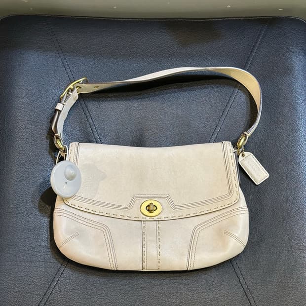 COACH 코치 아이보리 스티치토트백