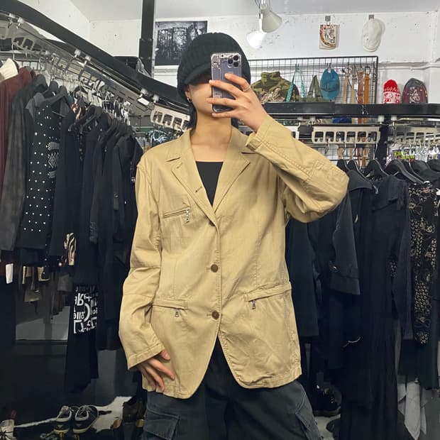 Vump 지퍼 디테일 투웨이 자켓