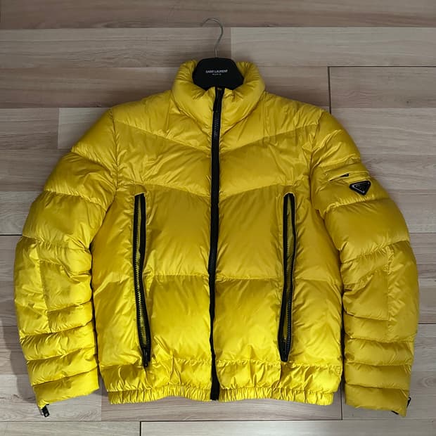 [48] 프라다 20fw 리나일론 패딩