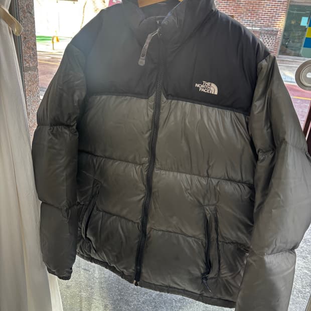 눕시 키즈 센터로고/중앙로고 카키