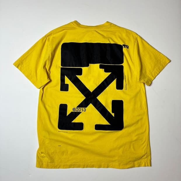 오프화이트 21ss 에로우 로고 옐로우 반팔 티셔츠 PN8605
