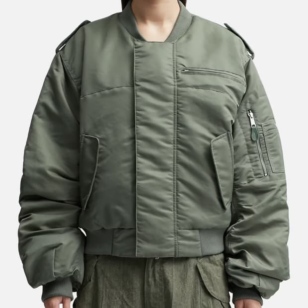 엔타이어 스튜디오 A-2 봄버 L