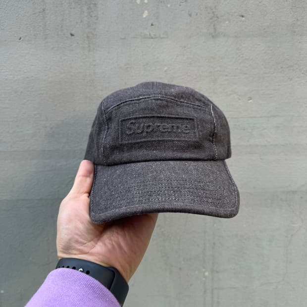 Ss20 슈프림 엠보스 데님 캠프캡