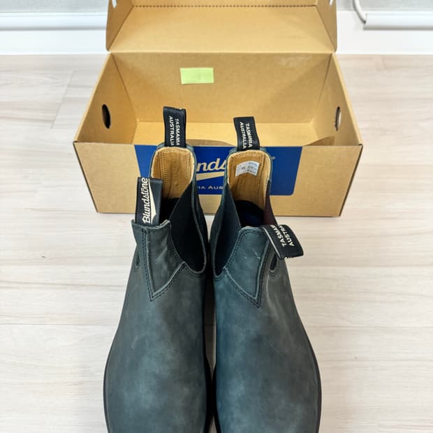 (새상품) 블런드스톤 CLASSIC 587 첼시부츠_러스틱블랙 9사이즈