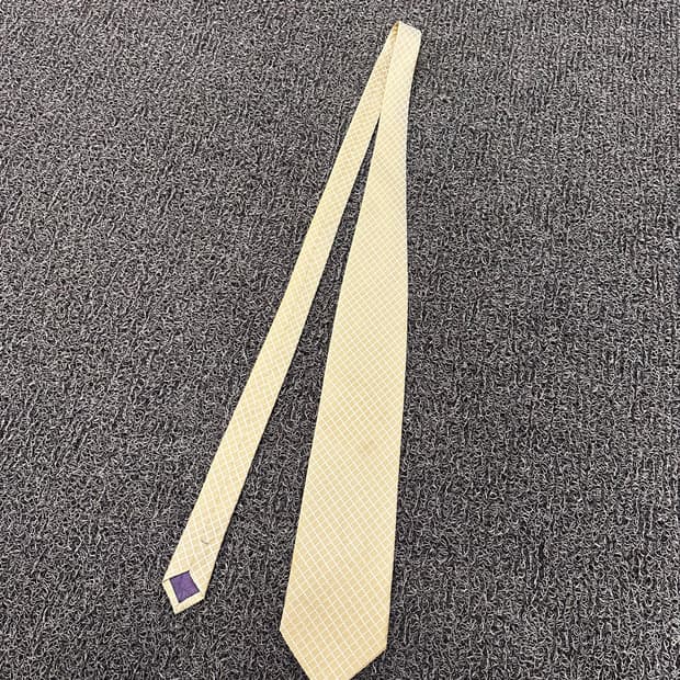 입생로랑 YSL 명품 정품 넥타이