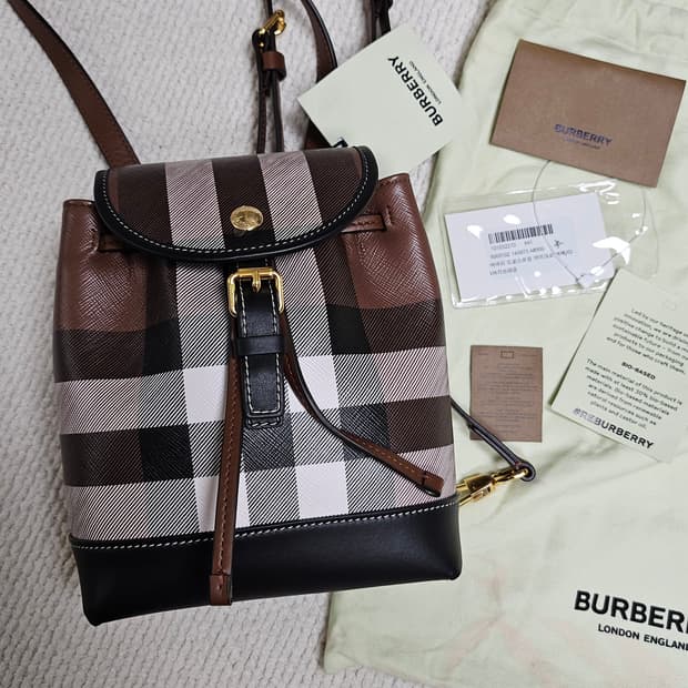 버버리 체크 마이크로 백팩 ( 새상품 , 정품 )