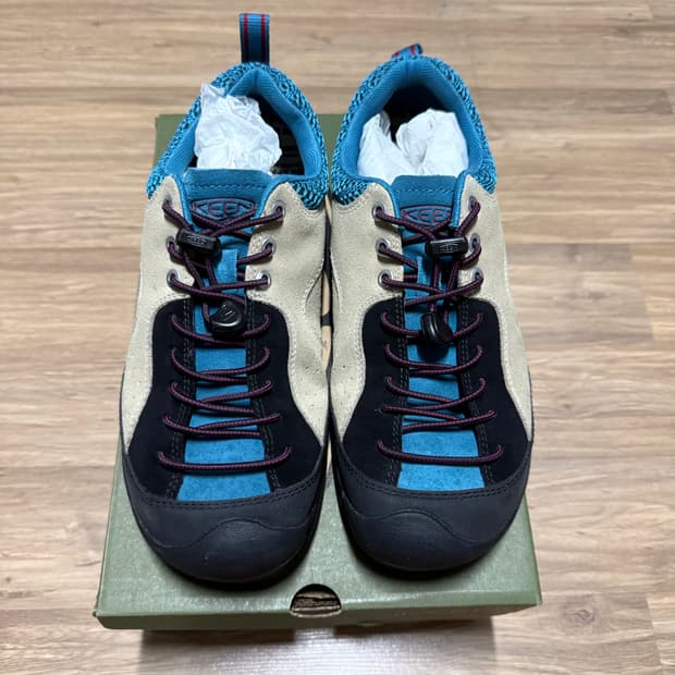 Keen (270, blue)