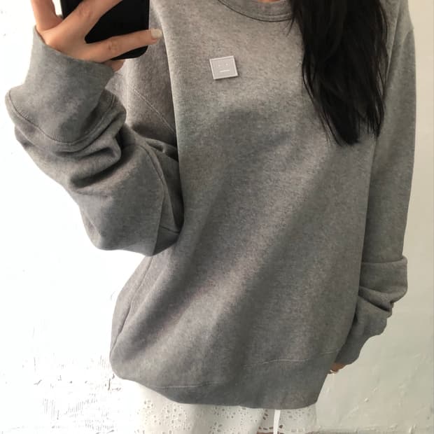 Acne Studios 아크네 스튜디오 페이스로고 그레이컬러 맨투맨