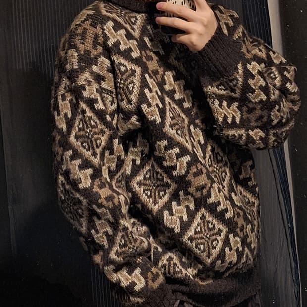 빈티지 브라운 베이지 멀티컬러 에스닉 패턴 퓨어울100 라운드넥 니트