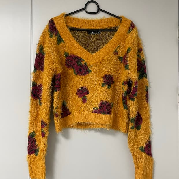 볼컴 브이넥 니트 S