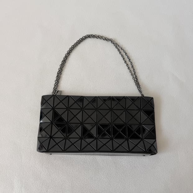 바오바오(BAOBAO) 이세이미야케 숄더백(크로스 가능)