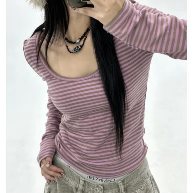 스트라이프 유넥 티셔츠 (빈티지 단가라 핑크 긴팔 딥 u넥 보세 에이블리