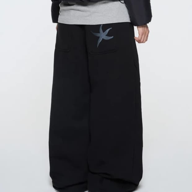 더콜디스트모먼트 TCM starfish sweat pants (black
