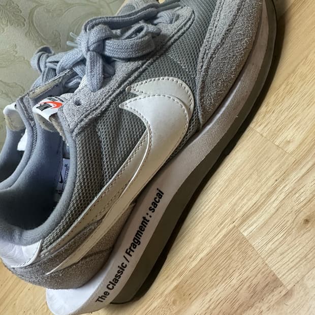 나이키 사카이 프라그먼트 라이트 스모크 그레이 판매합니다