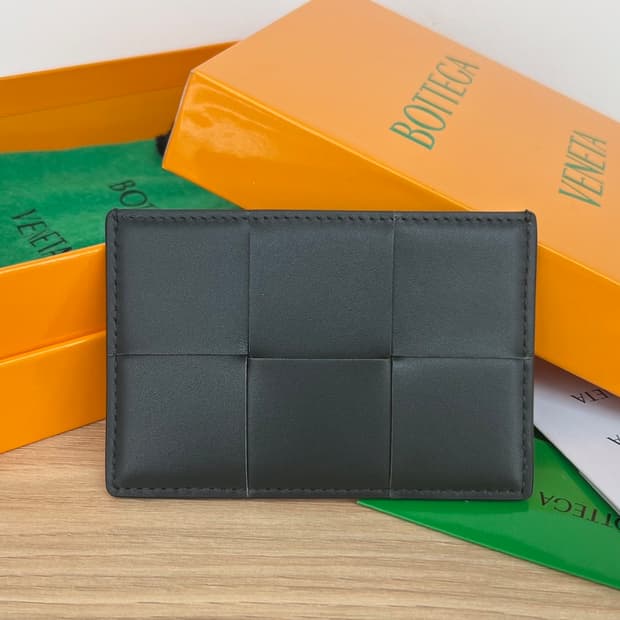 보테가 베네타 카드 케이스 카프스킨 블랙