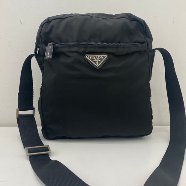 프라다 나일론 포코노 메신저백 크로스백