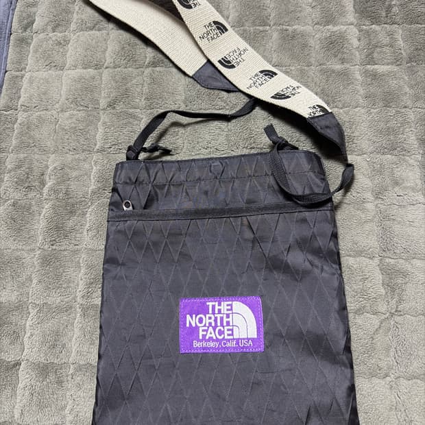 노스페이스 퍼플라벨 블랙 숄더백