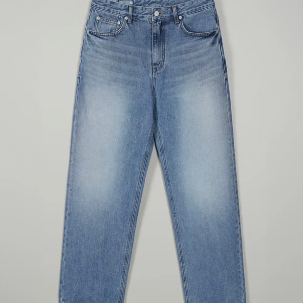 인더로우 테이퍼드 진 (1사이즈)