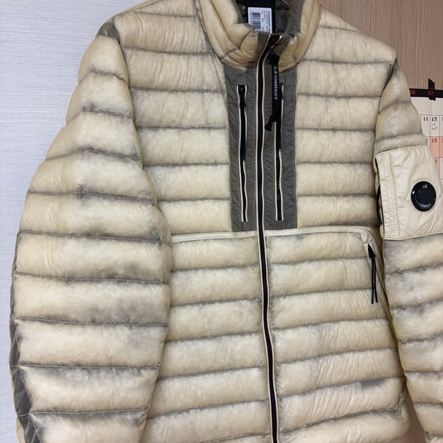 [L]cp컴퍼니 디디쉘 dd쉘 피스타치오 쉘 베이지 경량패딩