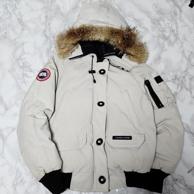 캐나다 구스 칠리왁 봄버 패딩 자켓