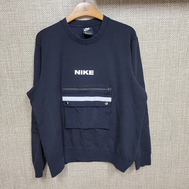 M 100사이즈 나이키 맨투맨 