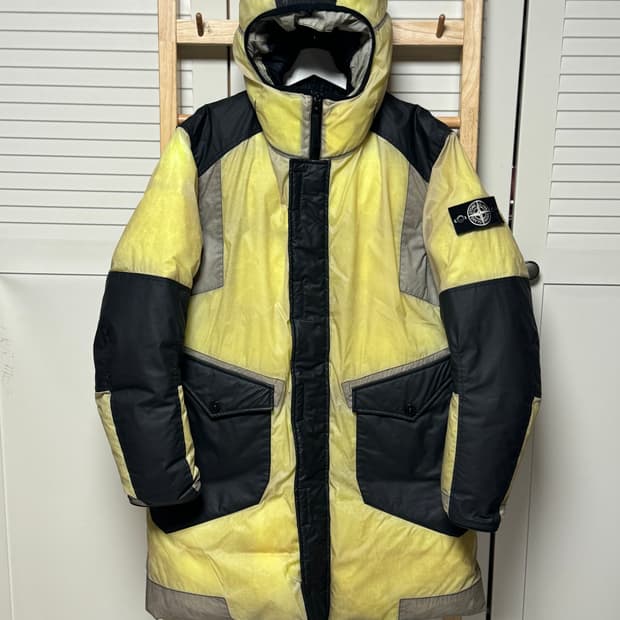 스톤아일랜드 레진 T shell 쉘 아이스자켓 패딩 화이트 와펜