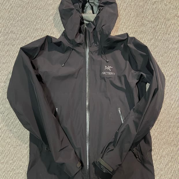 아크테릭스 베타lt L 블랙